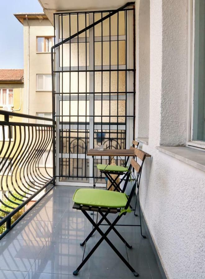 סופיה Aristocratic, Elegant, Designer Top Central Apartment מראה חיצוני תמונה